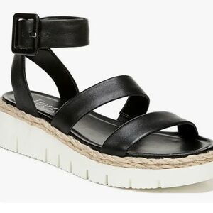 NWT Franco Sarto Sandal